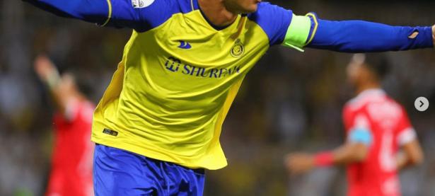 28圈娱乐-里尔训练开放日，清晨遗憾出局引欢呼，亚冠在即，阵容厚度经受考验的简单介绍