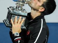 28圈娱乐-德约科维奇回归赛场，突破纪录首场状态亮眼，篮网观众沸腾！的简单介绍