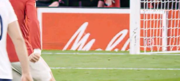 28圈娱乐-C罗迎来十二赛季高光表现，C9球迷沸腾！的简单介绍