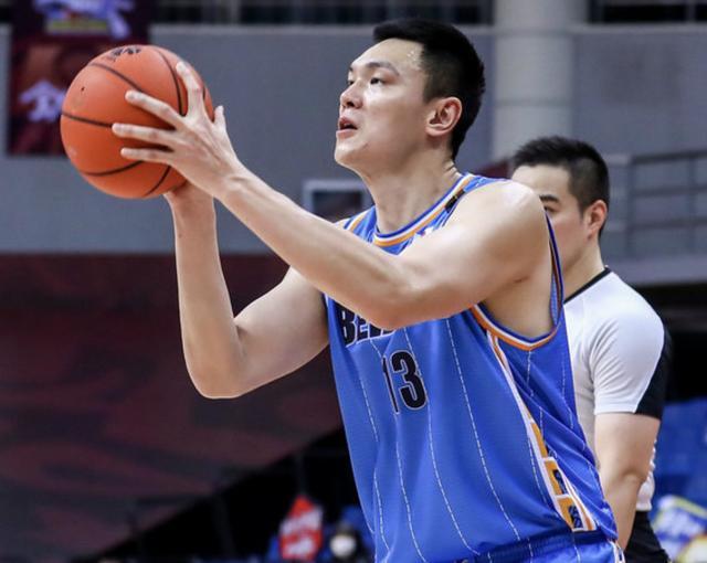 包含转折点！北京首钢迎来里程碑，欧篮联今晚攻防权衡，气氛紧张，更衣室氛围转暖的词条