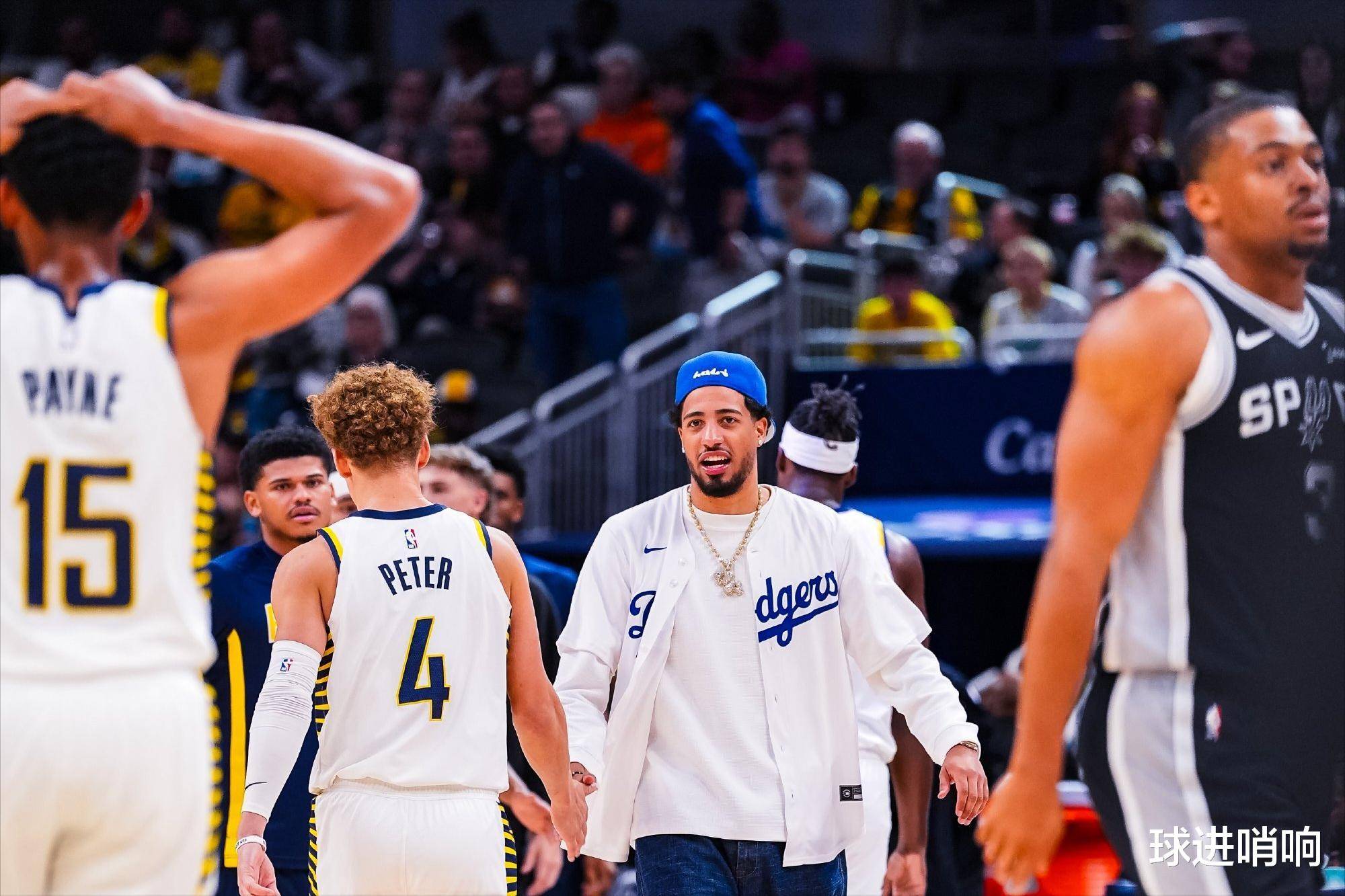 关于转会期俄克拉荷马雷霆队长鼓劲：NBA常规赛节点到来，更衣室稳定，球队文化再被提及的信息