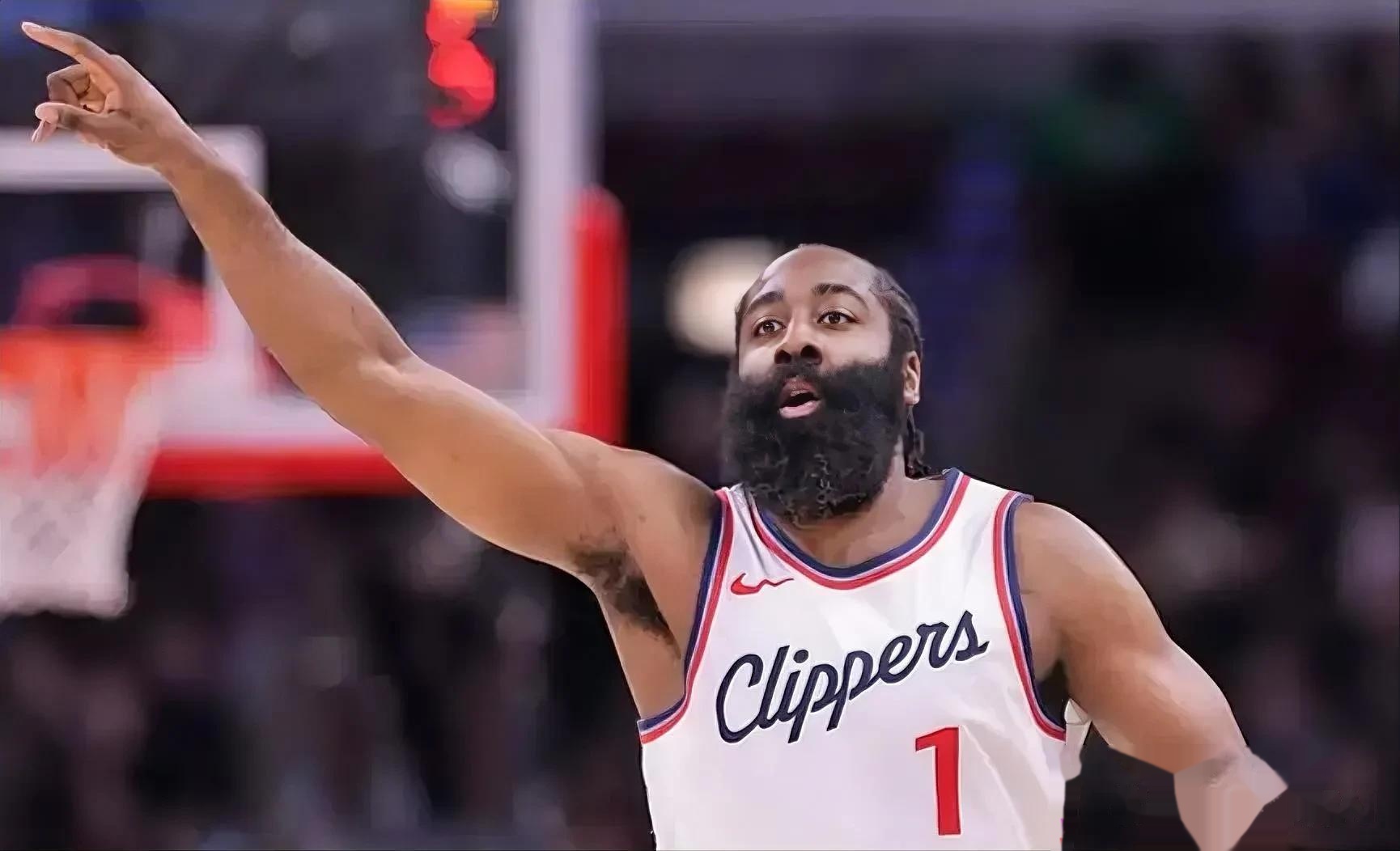 Uzi连续七场比赛得分超过绝杀，快船挑战极限！的简单介绍